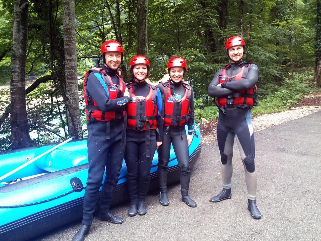Rafting Camp Tara Center Tri Vodenice Bastasi Eksteriør billede