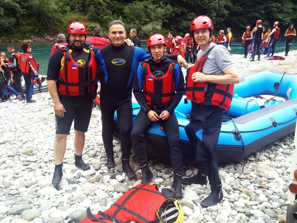 Rafting Camp Tara Center Tri Vodenice Bastasi Eksteriør billede