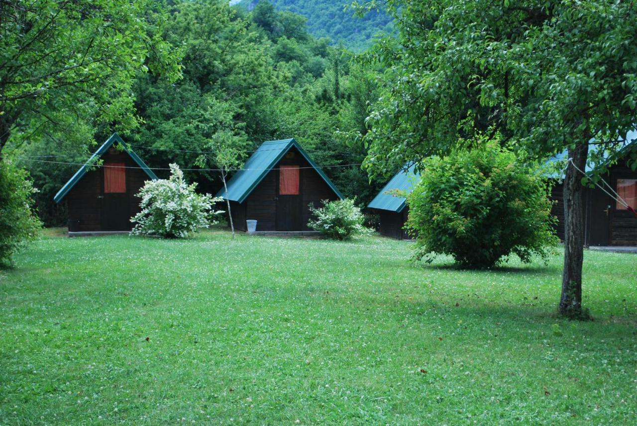 Rafting Camp Tara Center Tri Vodenice Bastasi Værelse billede